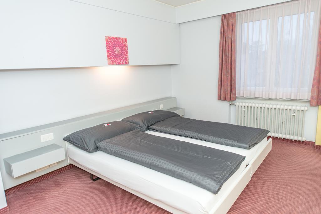 Hotel Rotes Haus Brugg  Luaran gambar