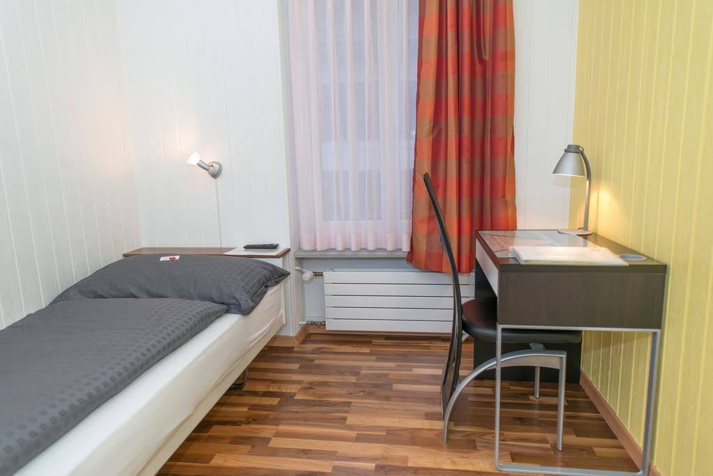 Hotel Rotes Haus Brugg  Luaran gambar