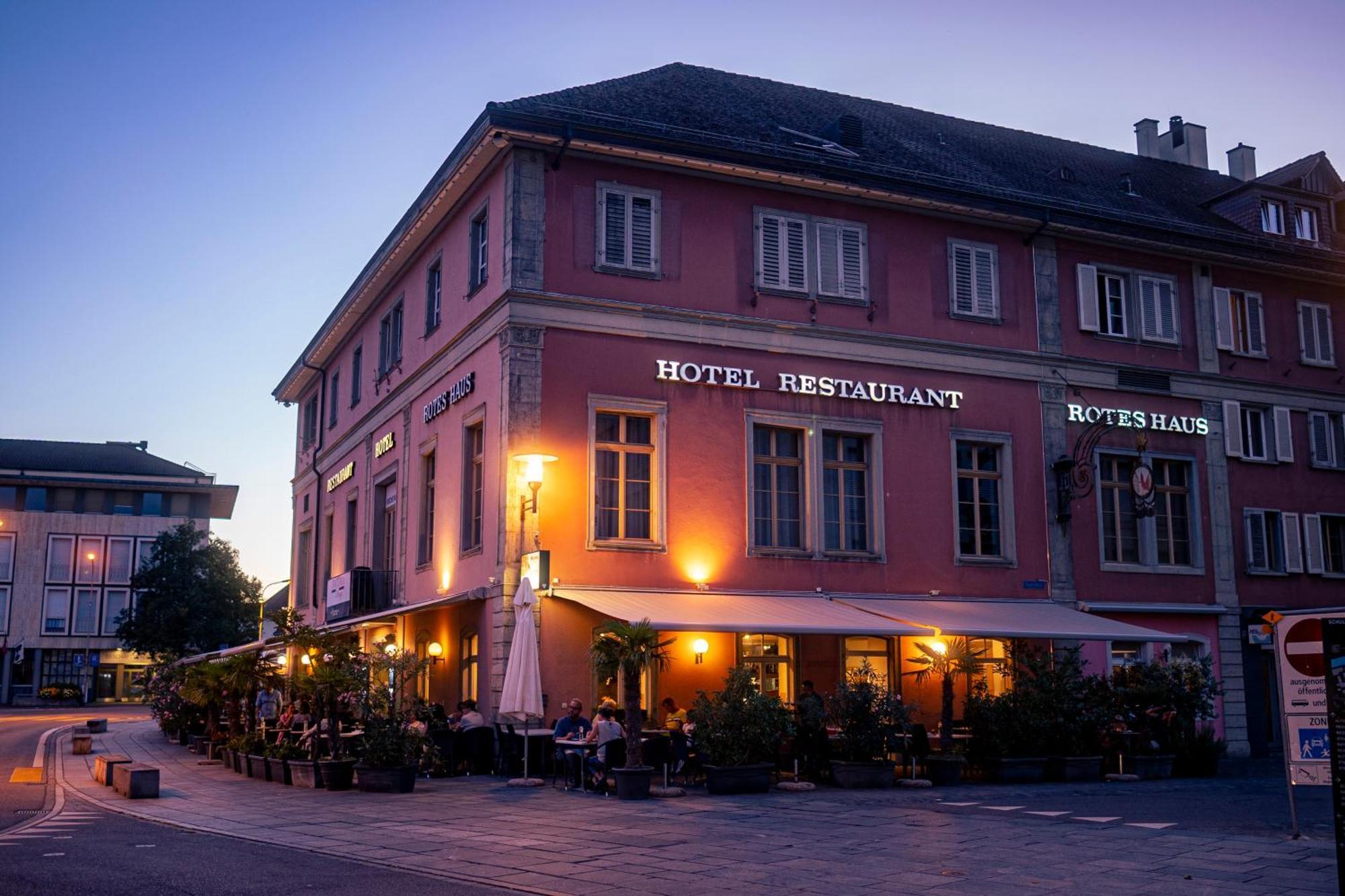 Hotel Rotes Haus Brugg  Luaran gambar