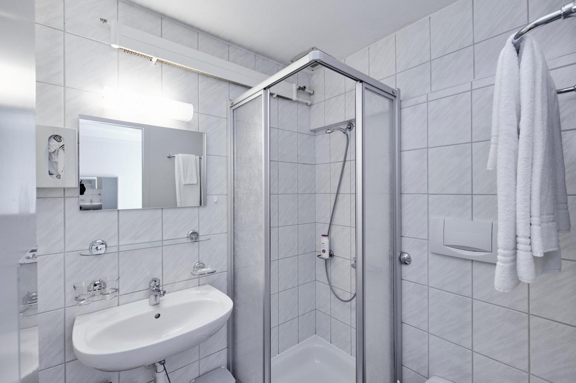 Hotel Rotes Haus Brugg  Luaran gambar
