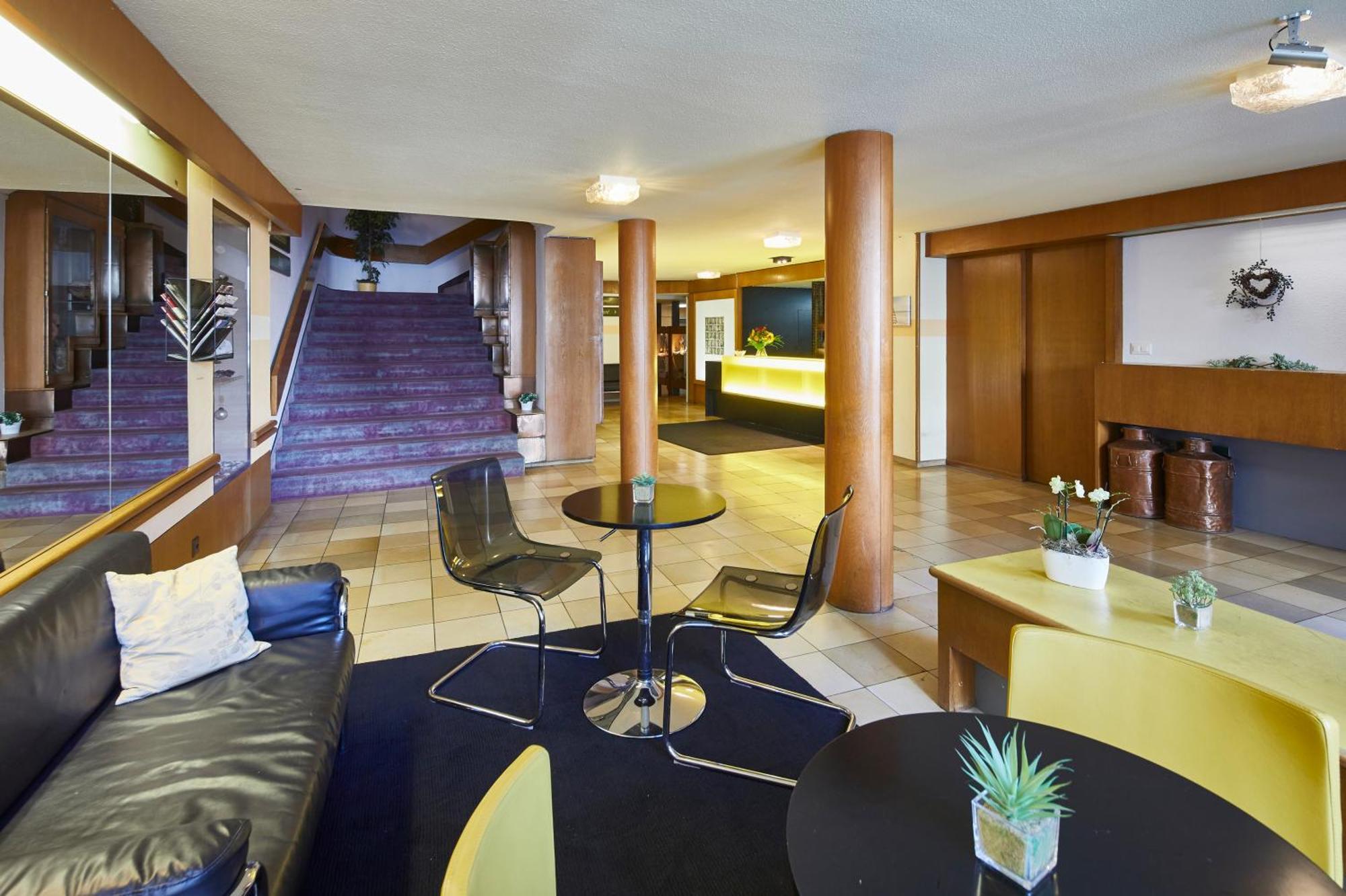 Hotel Rotes Haus Brugg  Luaran gambar