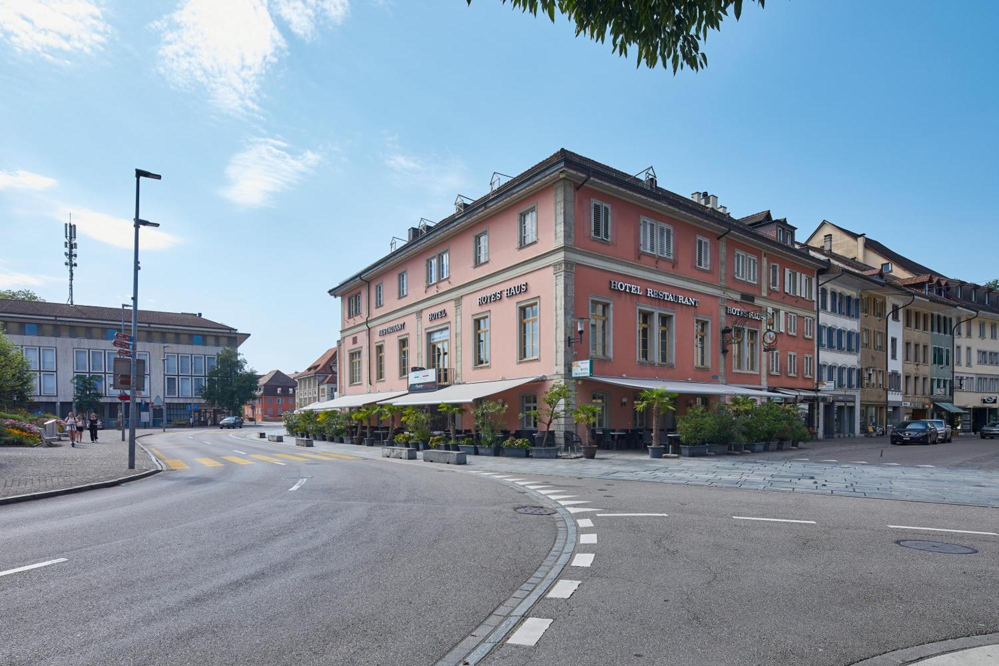 Hotel Rotes Haus Brugg  Luaran gambar